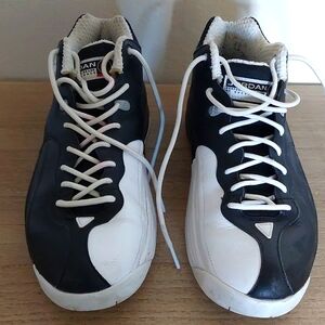 Jordan high top Shoes